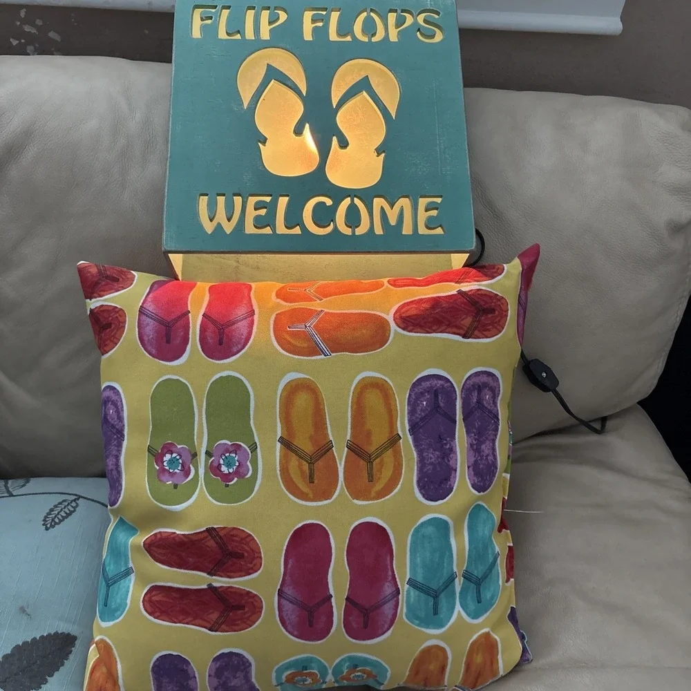 Flip-flops welcome light up sign and Flip-flops Pillow